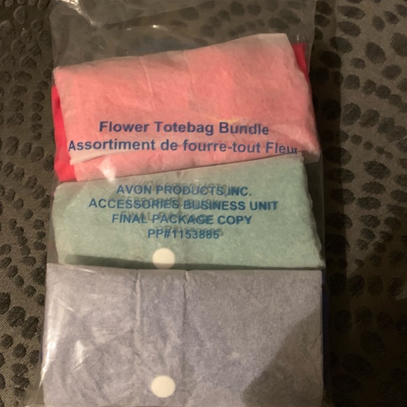 Floral Totebag Bundle, Set of 3 , NWT, Polyester - Picture 12 of 15